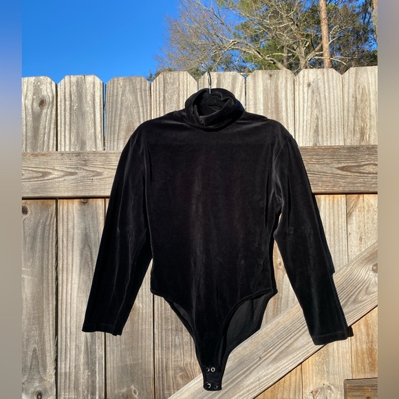 Vintage Corinna Black Velvet Long Sleeve Bodysuit - Picture 3 of 5